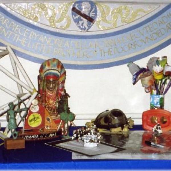 111 dessi altar