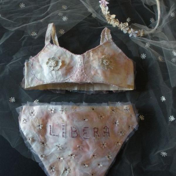 161 2018 anna maria scocozza art-25 una bambina non pu   essere una sposa
