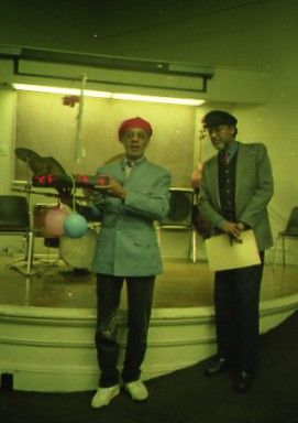64 1992 nyu barney lorenzo boat